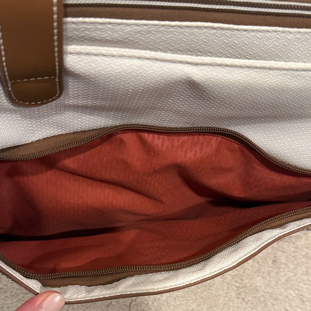 Delsey Paris Cream and Tan Shoulder Bag - Picture 6 of 7
